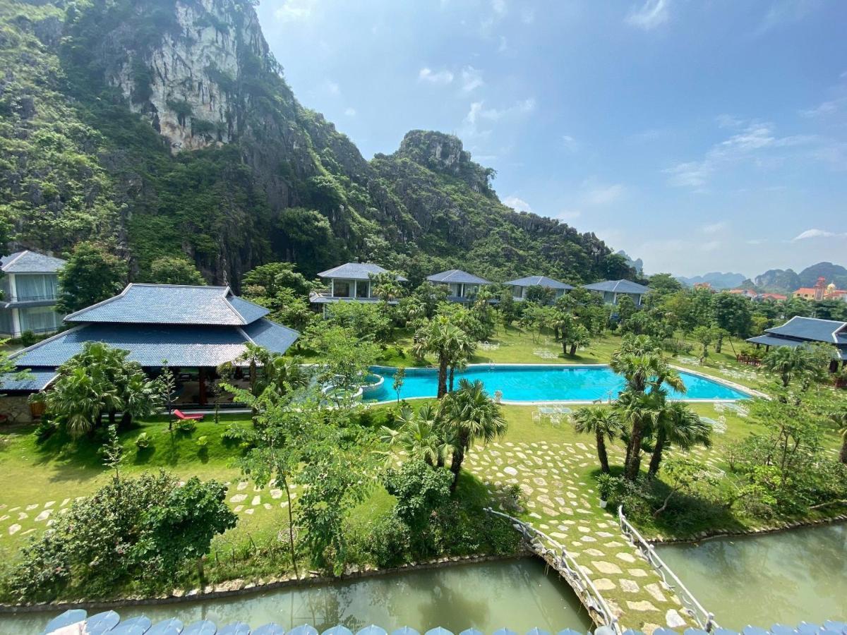 Minawa Kenhga Resort & Spa Ниньбинь Экстерьер фото