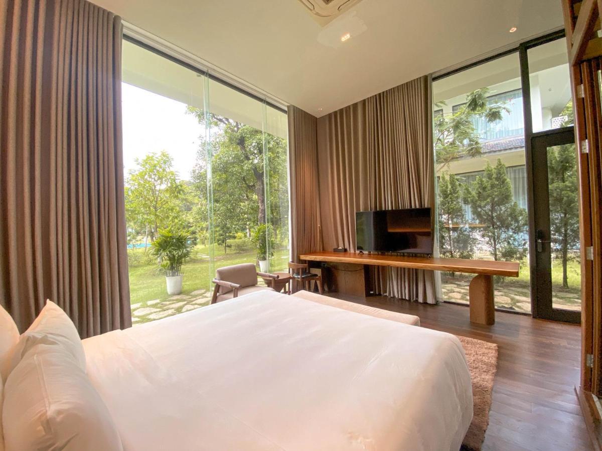 Minawa Kenhga Resort & Spa Ниньбинь Экстерьер фото