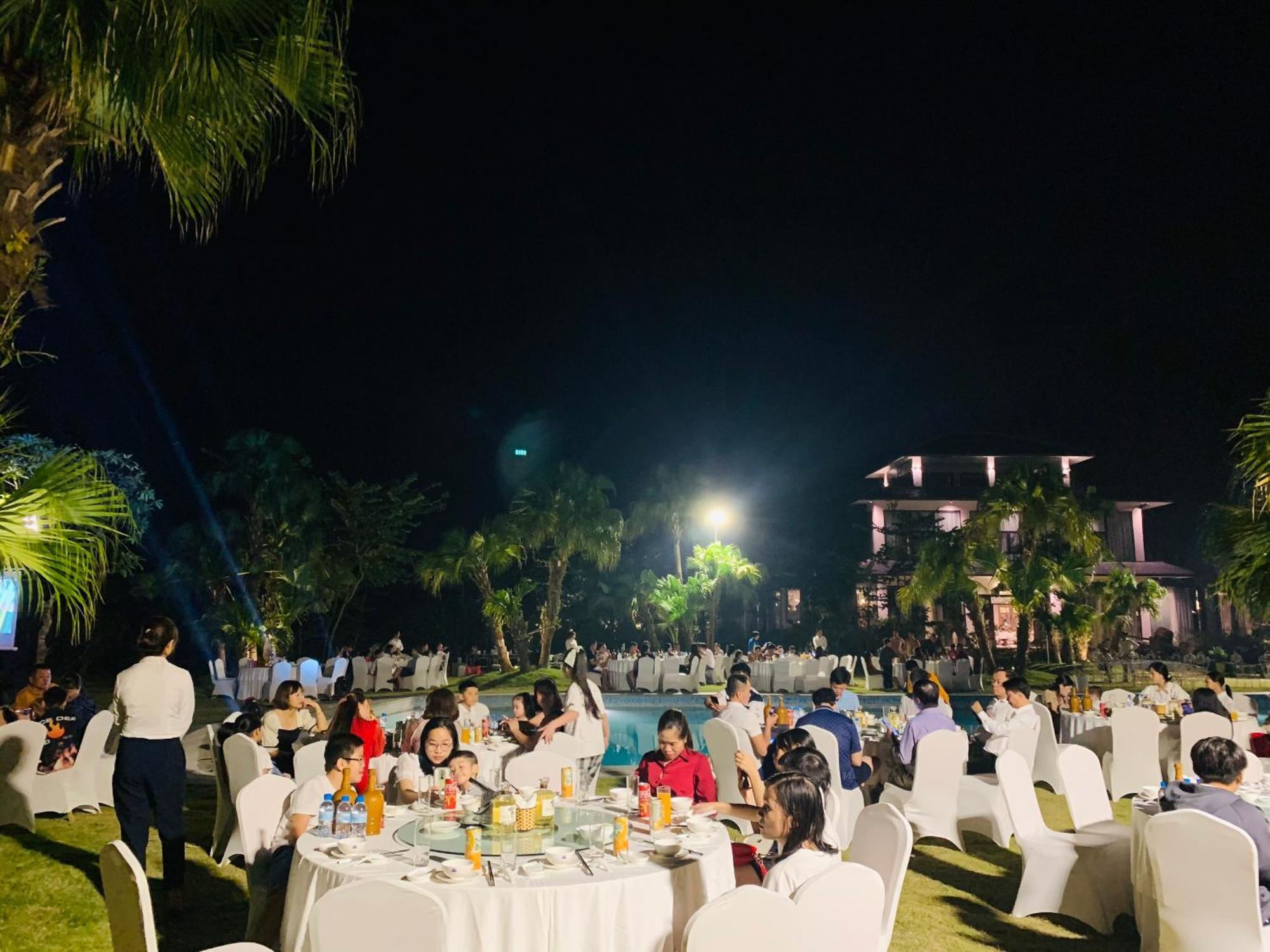 Minawa Kenhga Resort & Spa Ниньбинь Экстерьер фото